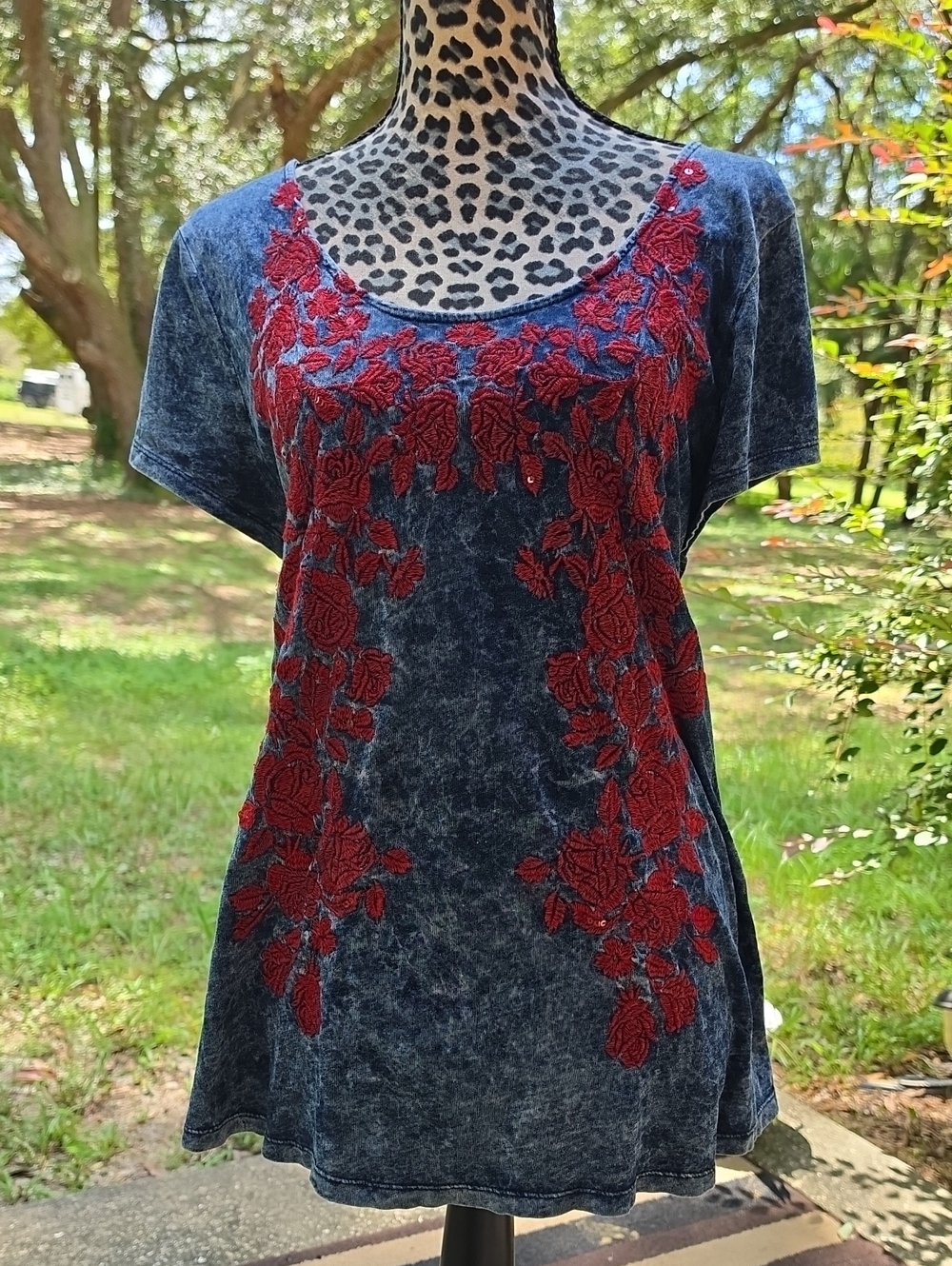 INC International Concepts Washed Navy Tshirt with Red Rose Embroidery